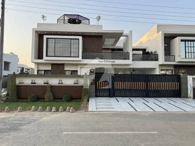 17.5 Marla Brand New Sooper Luxury Elite Class House Available For Sale in Buch Villas Multan