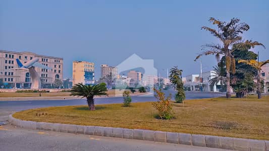 LDA Approved 20 Marla All Dues Clear Low Price Possession Plot For Sale In Nothern Block 200 Feet Road Paid Bahria Orchard Phase 01 Lahore