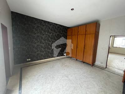 3000 Sq. Ft Office Space For Rent In Gulberg 3, Gulberg Ideal For Salient Office