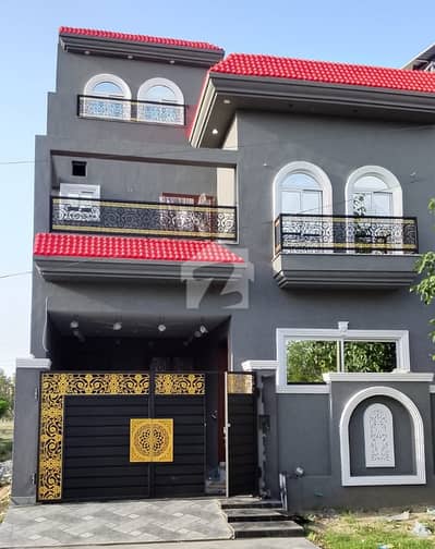 Owner-Built 5 Marla A+ Material House with Designer Interior L Block, Khayaban-e-Ameen Owner-Built 5 Marla A+ Material House with Designer Interior L Block, Khayaban-e-Ameen
