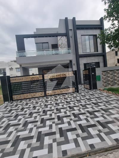 10 Marla LDA Approved Brand New Modern Design Double Story House For Sale In Southern Block Bahria Orchard Phase 01 Lahore