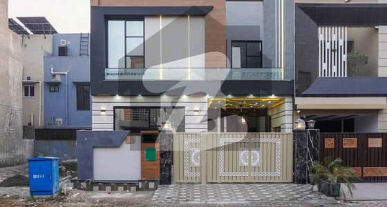 10 Marla House For Rent In Bahria Orchard Lahore