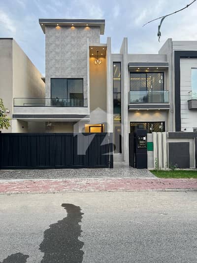Bahria Orchard Lahore 10MARLA Brand new house