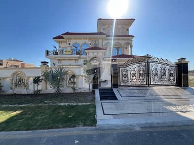 1 Kanal House In Central Park Housing Scheme For sale At Good Location 1 Kanal House In Central Park Housing Scheme For sale At Good Location