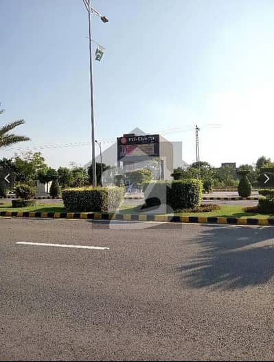 5 Marla Prime Location Commercial Plot Available For Sale