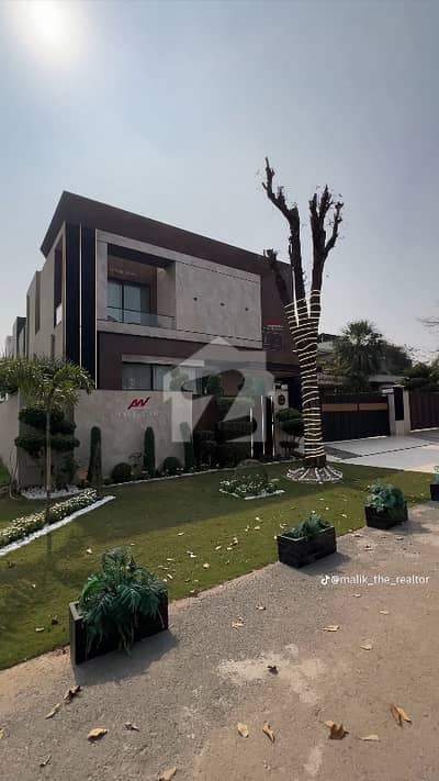 ڈی ایچ اے ڈیفینس فیز 5 ڈی ایچ اے ڈیفینس,اسلام آباد میں 6 کمروں کا 1 کنال مکان 12.0 کروڑ میں برائے فروخت۔ ڈی ایچ اے ڈیفینس فیز 5 ڈی ایچ اے ڈیفینس,اسلام آباد میں 6 کمروں کا 1 کنال مکان 12.0 کروڑ میں برائے فروخت۔