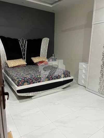 240 Yards Ground Floor West Open Portion For Sale In Gulshan Block 1