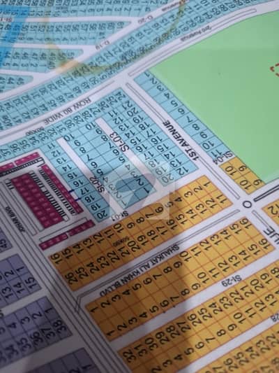 1 Kanal Corner Plot For Sale