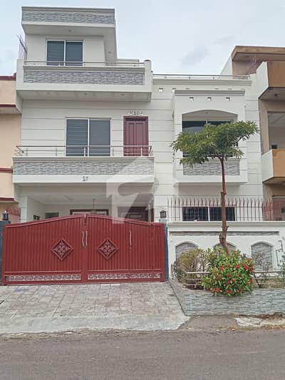 8 MARLA HOUSE FOR SALE IN G13/2 Islamabad