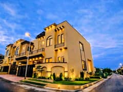 7 Marla Corner House Available For Sale
