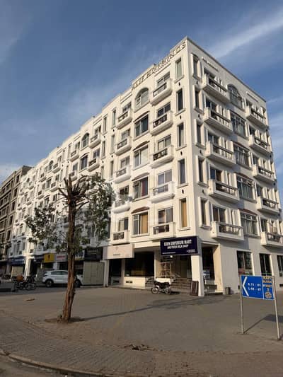2 BED FULLY FURNISHED APARTMENT FOR SALE IN RAFI BLOCK BAHRIA TOWN LAHORE NEAR TO MASJID AND PARK