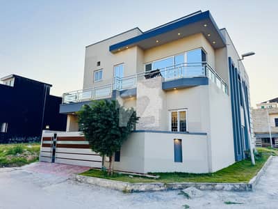 7 Marla Luxury House Available For Sale 7 Marla Luxury House Available For Sale