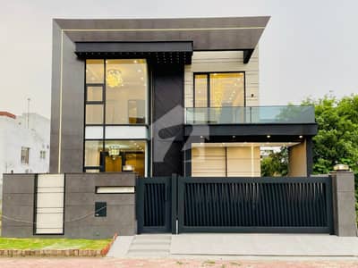 11.5 Marla Fully Luxury Furnished House With Solar for Sale in Johar Block Bahria Town Lahore 11.5 Marla Fully Luxury Furnished House With Solar for Sale in Johar Block Bahria Town Lahore