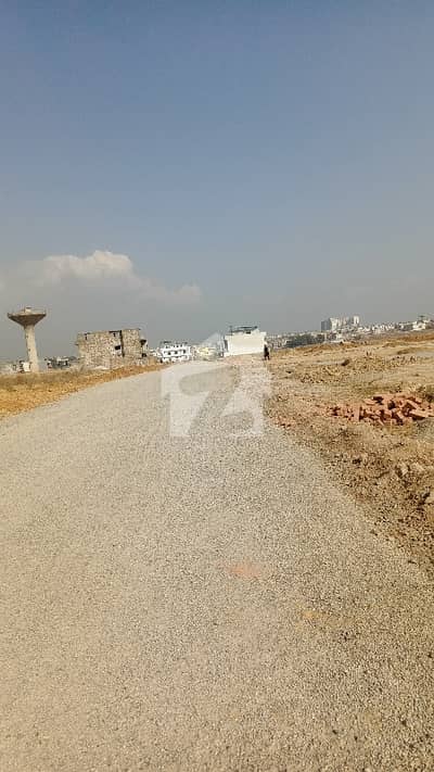 G 14/2 Size 25x40 Plot For Sale Beautiful Location