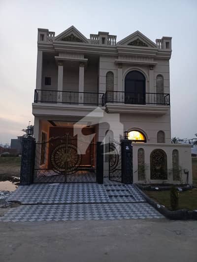 5 M Brand New Facing Park Luxury House Available for Sale
