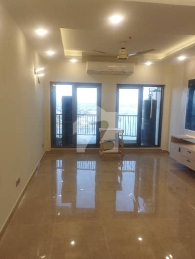 Lake View Two Bed Large Apartment Available For Rent
