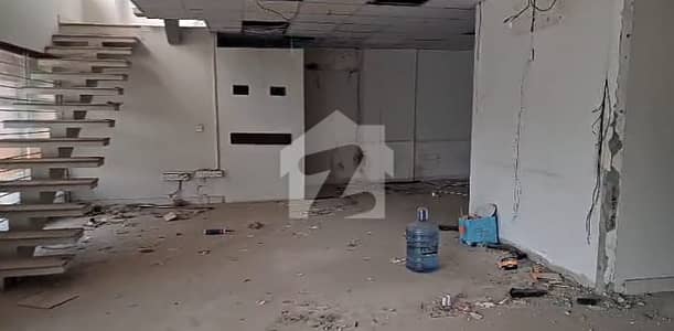 Front Facing 2000 Sq Ft Commercial Space for Rent in F-10 Markaz