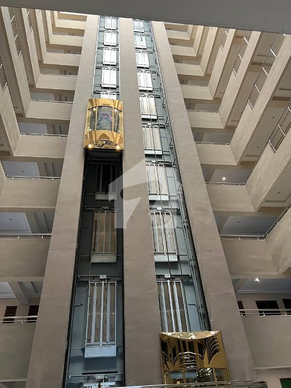 ٹاپ سٹی 1 اسلام آباد میں 1 کمرے کا 3 مرلہ فلیٹ 75.0 لاکھ میں برائے فروخت۔ ٹاپ سٹی 1 اسلام آباد میں 1 کمرے کا 3 مرلہ فلیٹ 75.0 لاکھ میں برائے فروخت۔