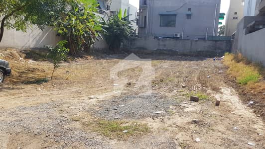5 MARLA PLOT FOR SALE