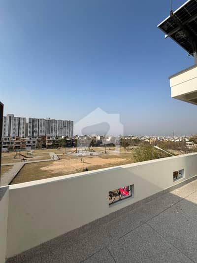 G 13/1 Size 25x40 4 Marla brand new house for sale beautiful location Park peck