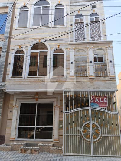 جوبلی ٹاؤن ۔ بلاک سی جوبلی ٹاؤن,لاہور میں 4 کمروں کا 3 مرلہ مکان 1.68 کروڑ میں برائے فروخت۔