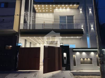 5 Marla Brand New Luxurious House For Sale