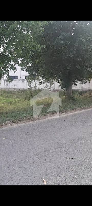 1 Kanal Residential Plot Near DHA Raya 1 Kanal Residential Plot Near DHA Raya