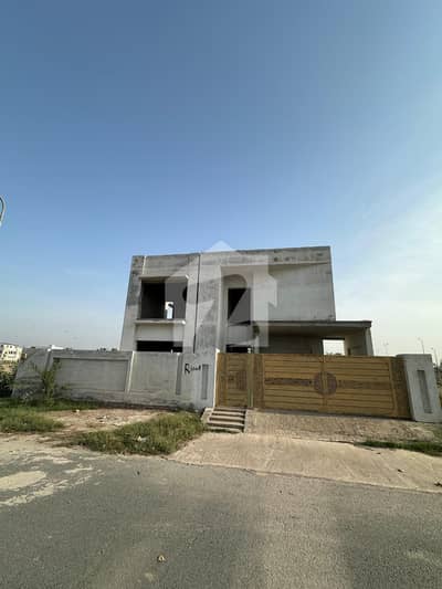 Grey Structure 20 Marla House Available In DHA Phase 1 - Sector R For Sale