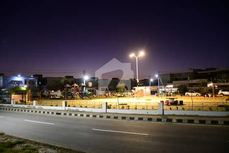 فالکن کمپلیکس نیوملیر ملیر,کراچی میں 12 مرلہ رہائشی پلاٹ 6.3 کروڑ میں برائے فروخت۔