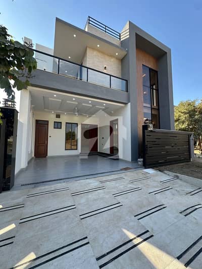 C Block Double Height House @4.30 Cr In Sector B17 Islamabad