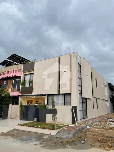 Double Height + Short Corner 8 Marla House 4.70 Crore - E Block, Sector B17 Islamabad.