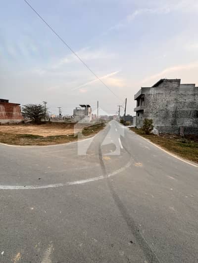 5 M Plot for sale Prime Location Alhafeez Garden