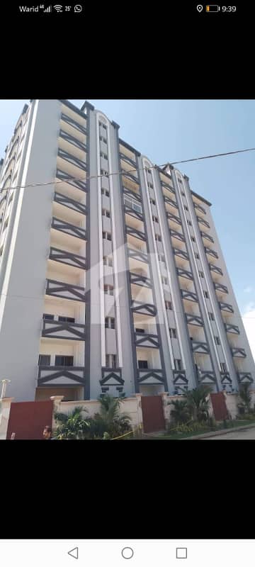 کلفٹن ۔ بلاک 1 کلفٹن,کراچی میں 1 کمرے کا 3 مرلہ فلیٹ 1.5 کروڑ میں برائے فروخت۔