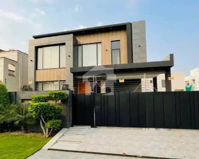 100 Percent Original Add Kanal Fully Furnished Ultra Modern House Walking Distance From Masjid,Park,And Defance Raya