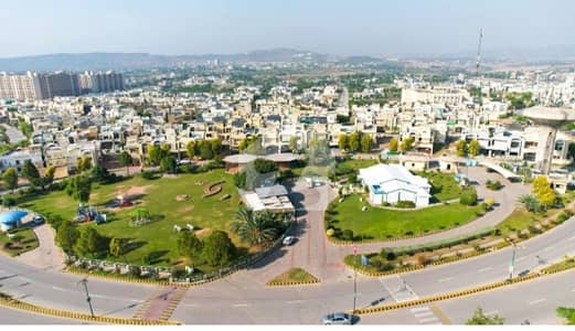 Bahria Enclave Sector H 5 Marla Park Face Plot For Sale