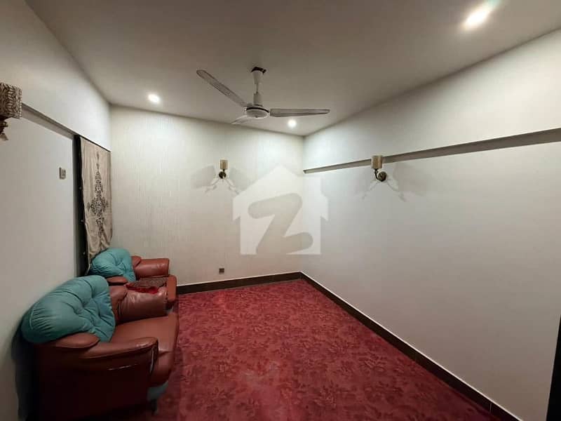 3 Bed APARTMENT Available For Rent. 3 Bed APARTMENT Available For Rent.