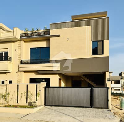 8 Marla (30x60) Double unit House For Sale in Block E Mpchs Multi Garden B17 Islamabad