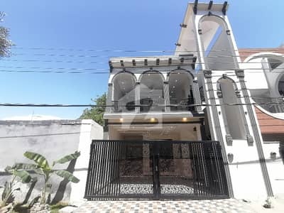گلریز ہاؤسنگ سوسائٹی فیز 2 گلریز ہاؤسنگ سکیم,راولپنڈی میں 6 کمروں کا 8 مرلہ مکان 3.3 کروڑ میں برائے فروخت۔ گلریز ہاؤسنگ سوسائٹی فیز 2 گلریز ہاؤسنگ سکیم,راولپنڈی میں 6 کمروں کا 8 مرلہ مکان 3.3 کروڑ میں برائے فروخت۔
