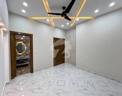 8 Marla Portion For Rent Faisal Town