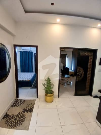 3 BED FURNISHED APARTMEMT AVAILABLE FOR RENT.