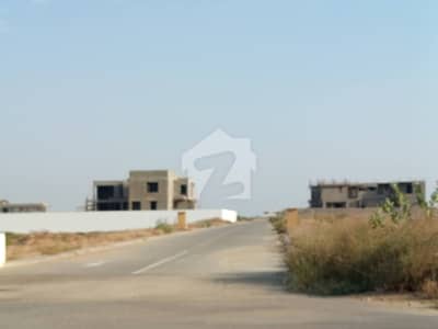 1000 Yards Residential Plot For Sale Zone-D Arafat.
