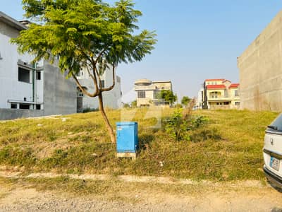 I Am Selling 7 Marla Residential Plot In Block V, Gulberg Residencia Islamabad