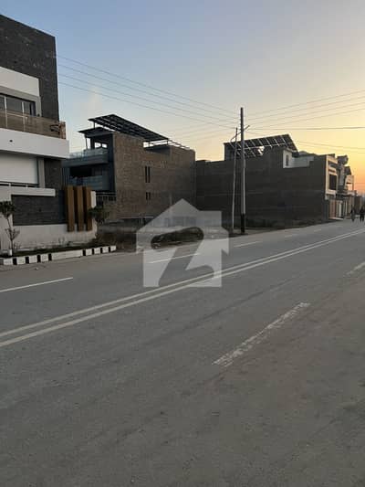 سودائیس ولاز ورسک روڈ,پشاور میں 5 مرلہ رہائشی پلاٹ 69.0 لاکھ میں برائے فروخت۔