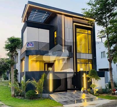 Most Beautiful 5 Marla Home Is Waiting For You Here In DHA 9 Town