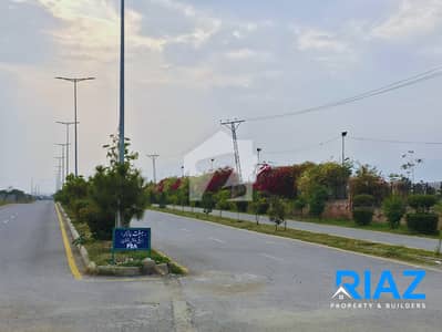 West Open 10 Marla Plot || Prime Location of Zone 1 || 9 Meter Wide Street