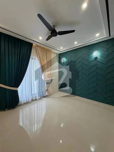 5 Marla House Available For Rent In Sector D Bahria Town Lahore