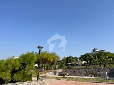 ST 26 / JOHR BLVD BACK / PRIME LOCATION