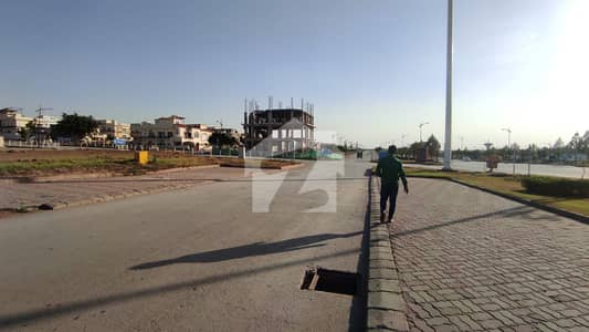 Sector C1 8 Marla Commercial Plot For Sale Avenue Service Road North Sector C1 8 Marla Commercial Plot For Sale Avenue Service Road North