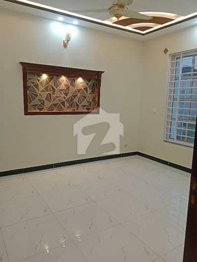 30x60 Ground Portion For Rent G13 Islamabad
