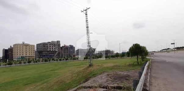 Get This Amazing 10 Marla Residential Plot Available In Top City 1 - Block D
